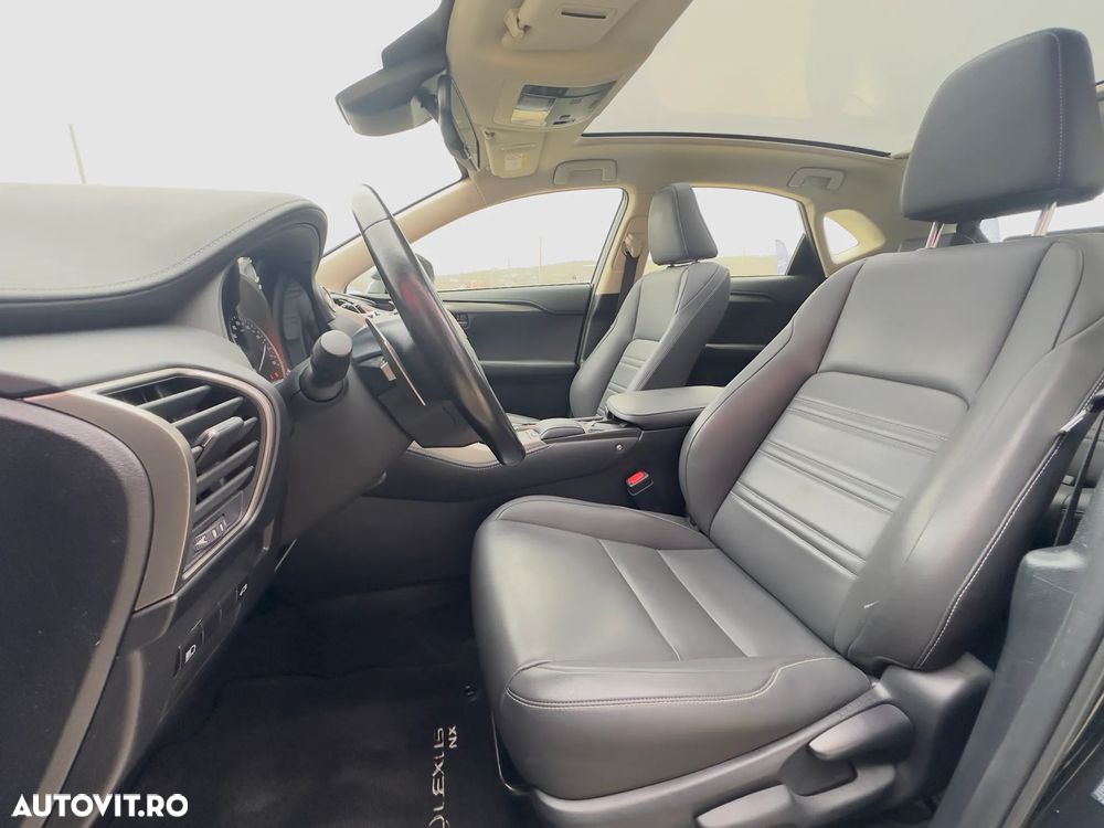 Lexus Seria NX 300h AWD Executive Plus - 12