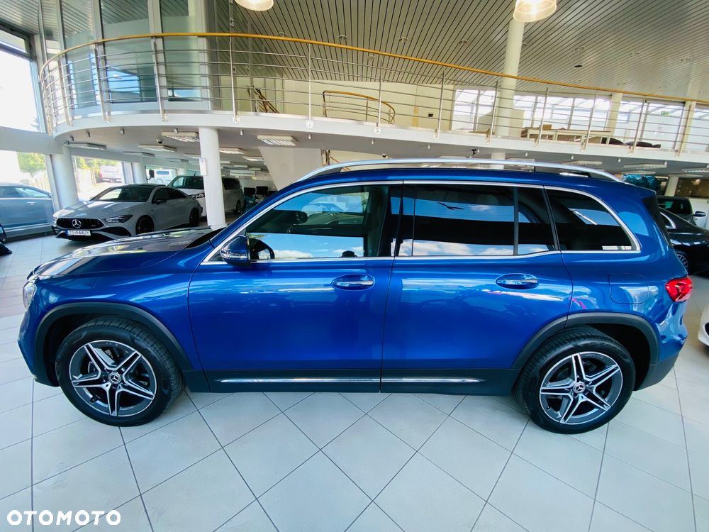 Mercedes-Benz GLB 200 AMG Line 7G-DCT - 7