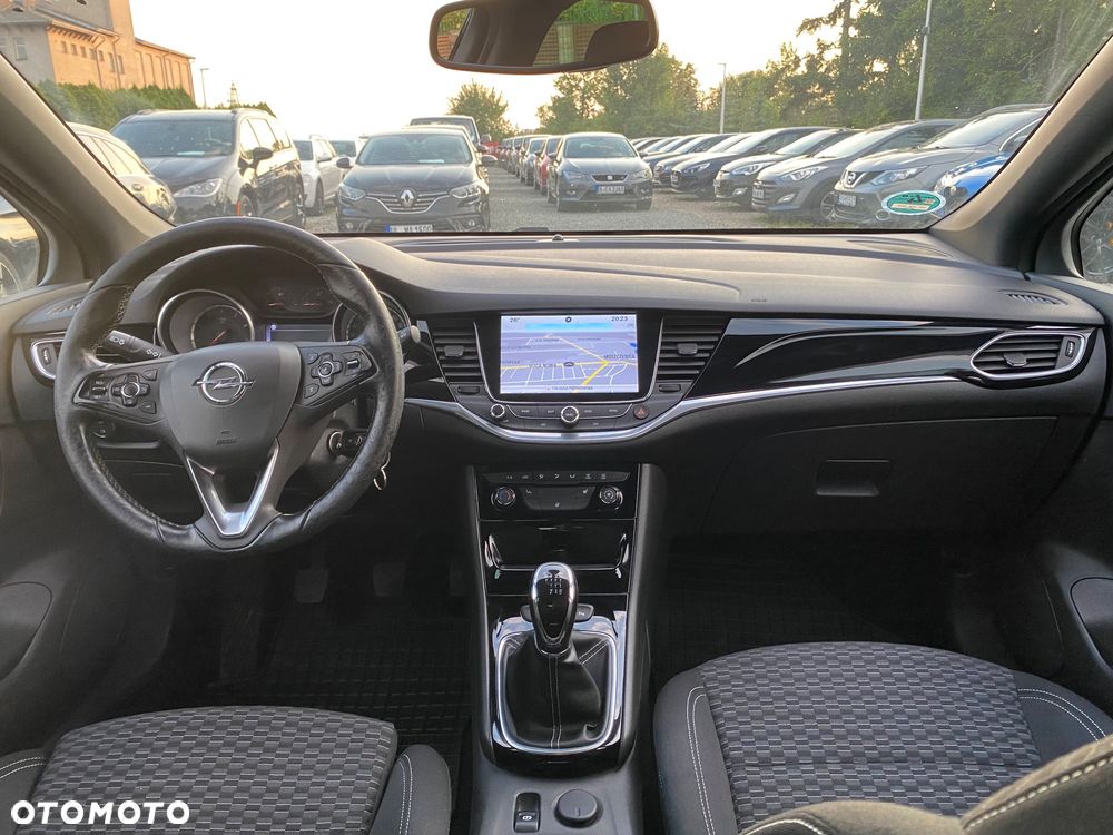 Opel Astra 1.4 Turbo Dynamic - 30