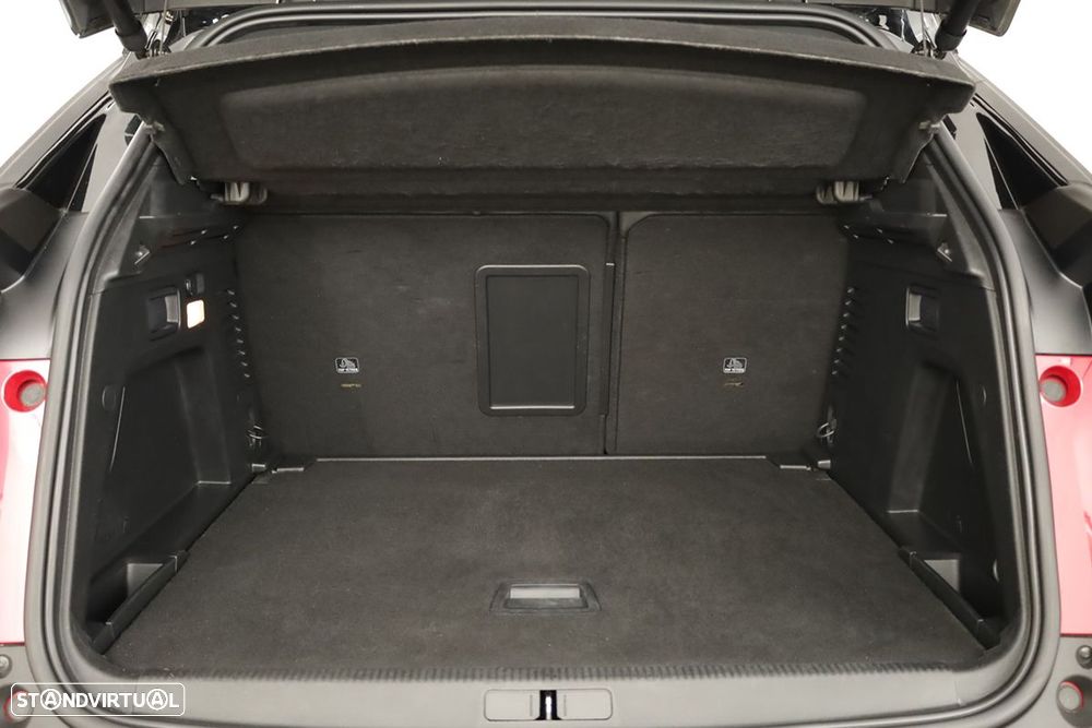 Peugeot 3008 1.2 PureTech GT EAT8 - 24