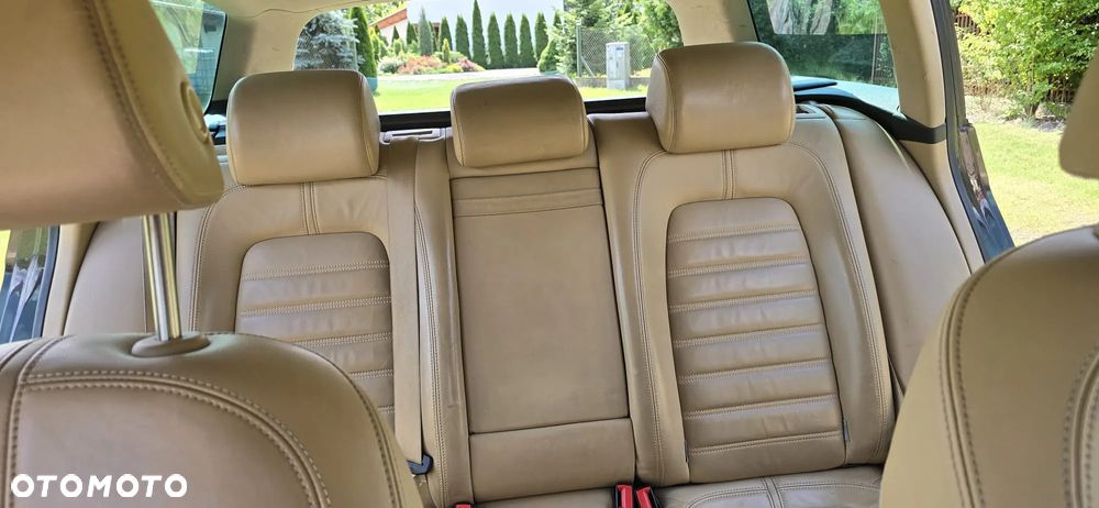 Volkswagen Passat 2.0 TDI 4Mot Highline - 6