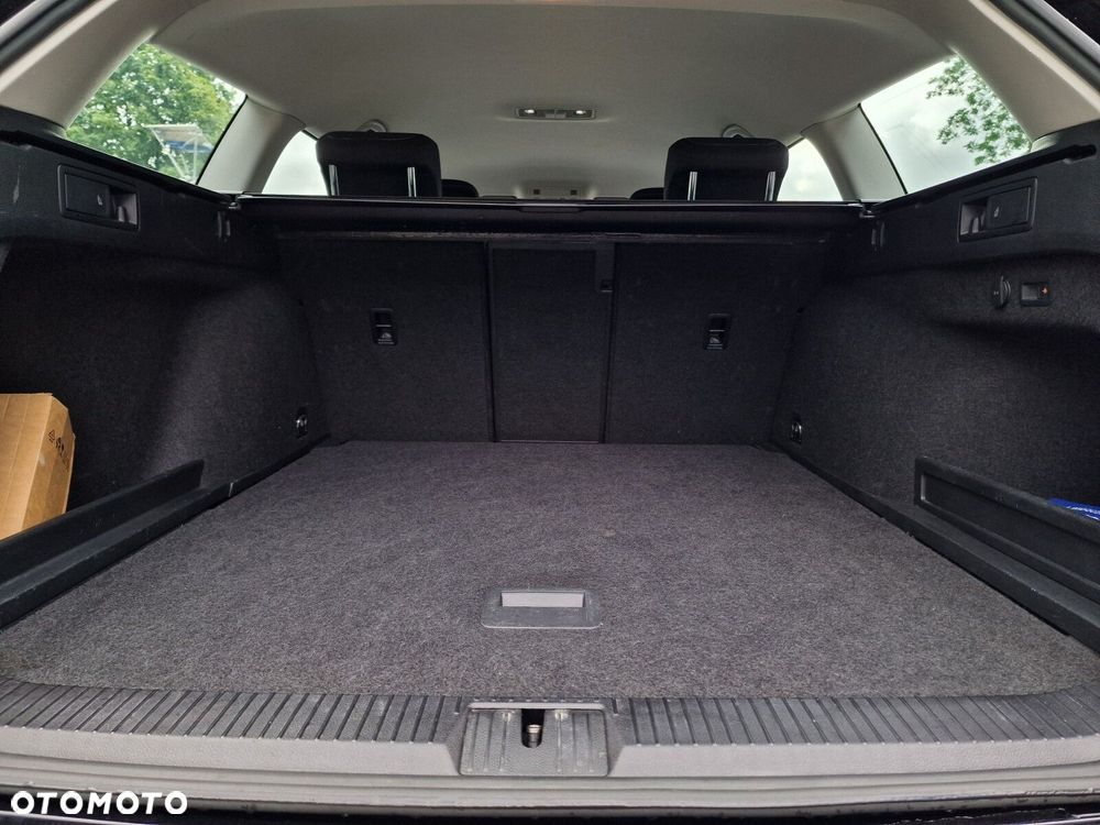 Volkswagen Passat Variant 2.0 TDI EVO Business DSG - 15