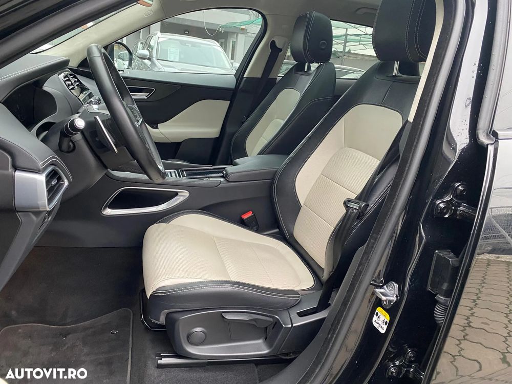 Jaguar F-Pace 20d AWD R-Sport - 27
