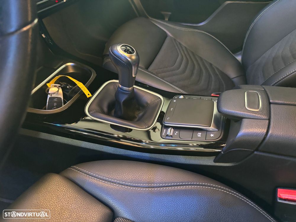 Mercedes-Benz A 180 Limousine - 14