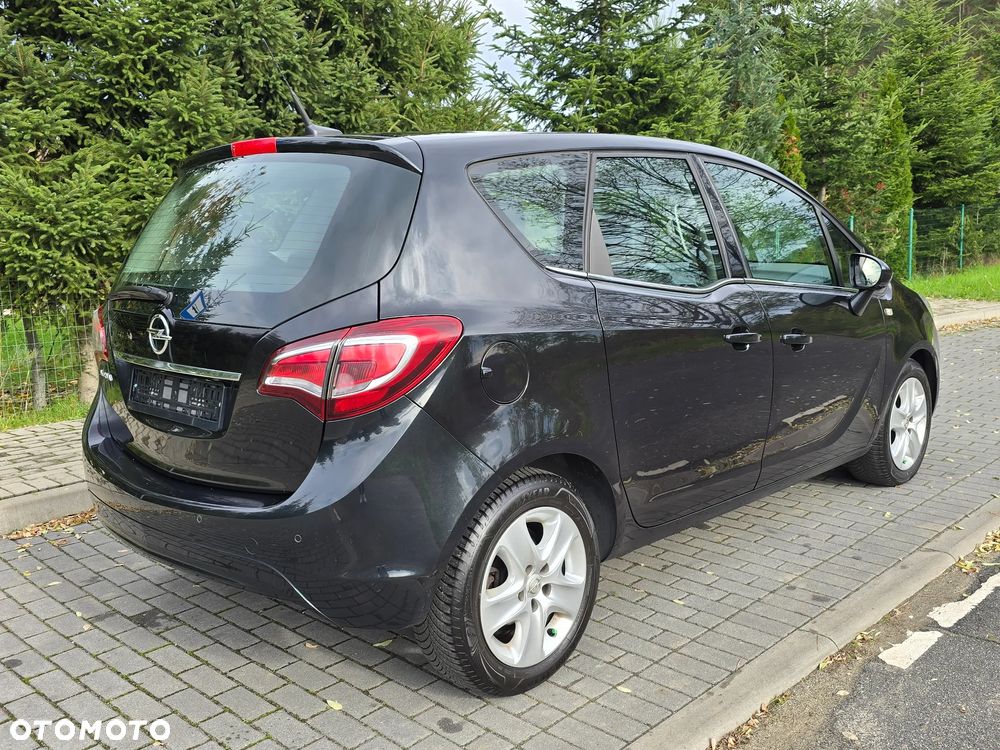 Opel Meriva 1.4 T Cosmo S&S - 3