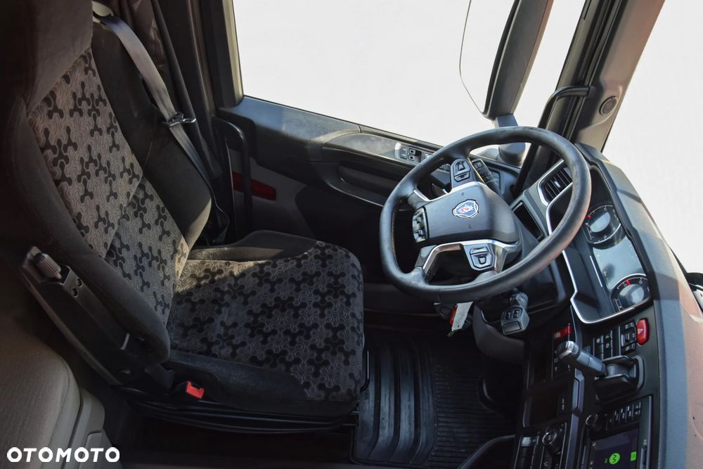 Scania R500 / EURO 6 / FULL AIRMATIC / 6 PODUSZEK / HYDRAULIKA / RETARDER / ACC / KLIMA / LEDY / ALUFELGI / FULL SPOILERY / SERWISOWANA / SPROWADZONA - 28