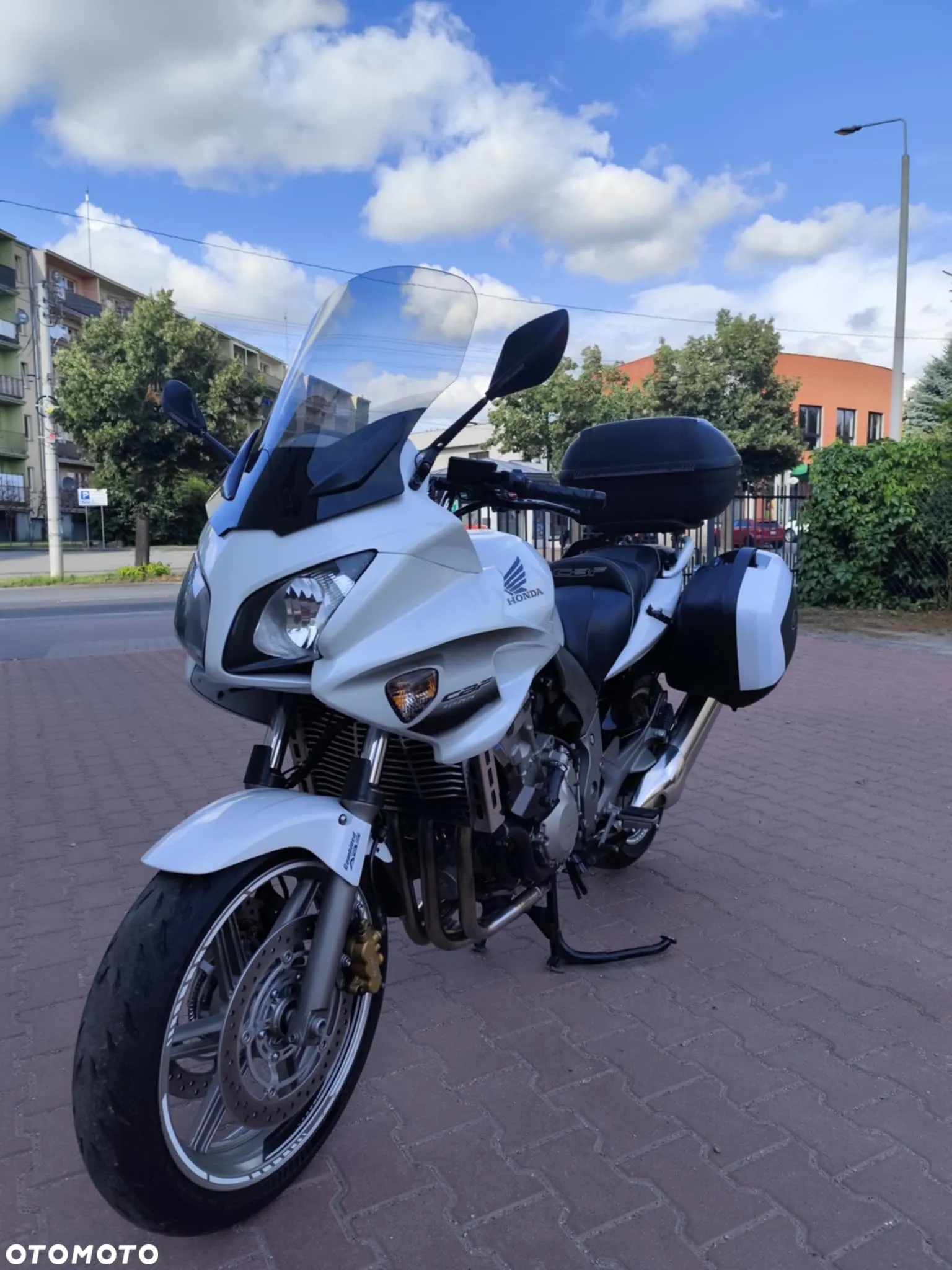 Honda CBF - 3