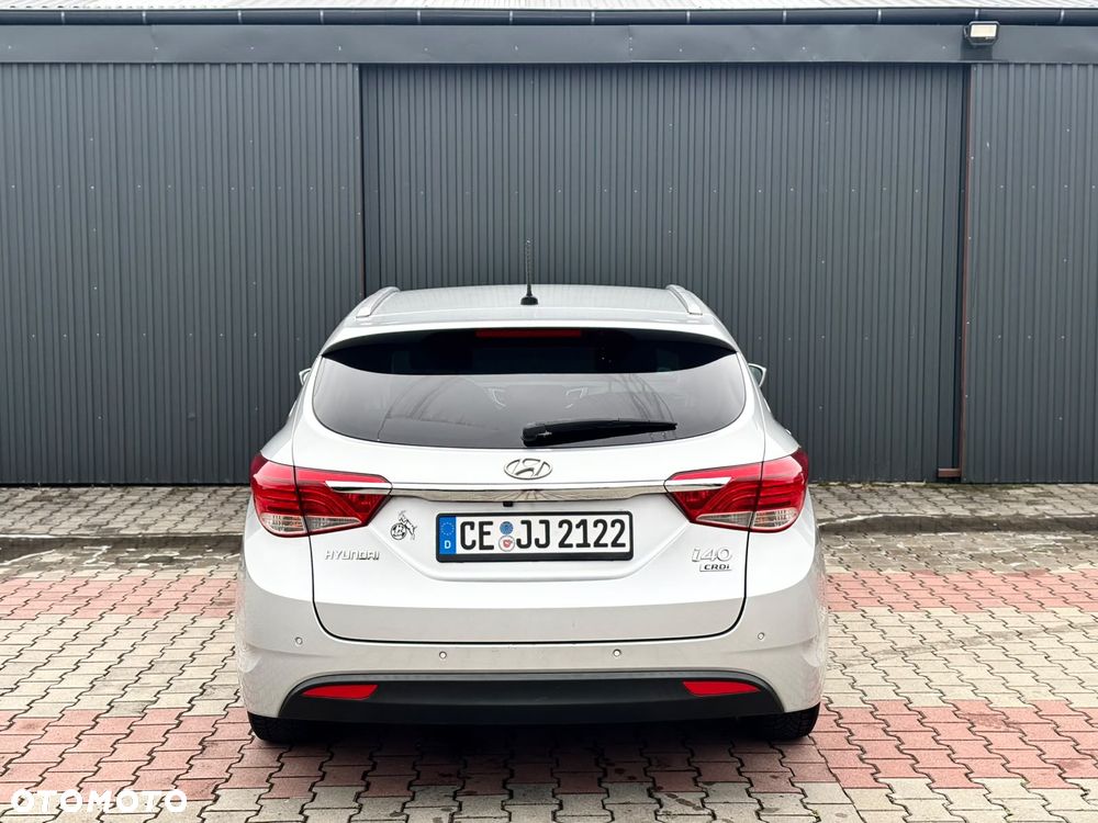Hyundai i40 i40cw 1.7 CRDi Fifa World Cup Edition - 7