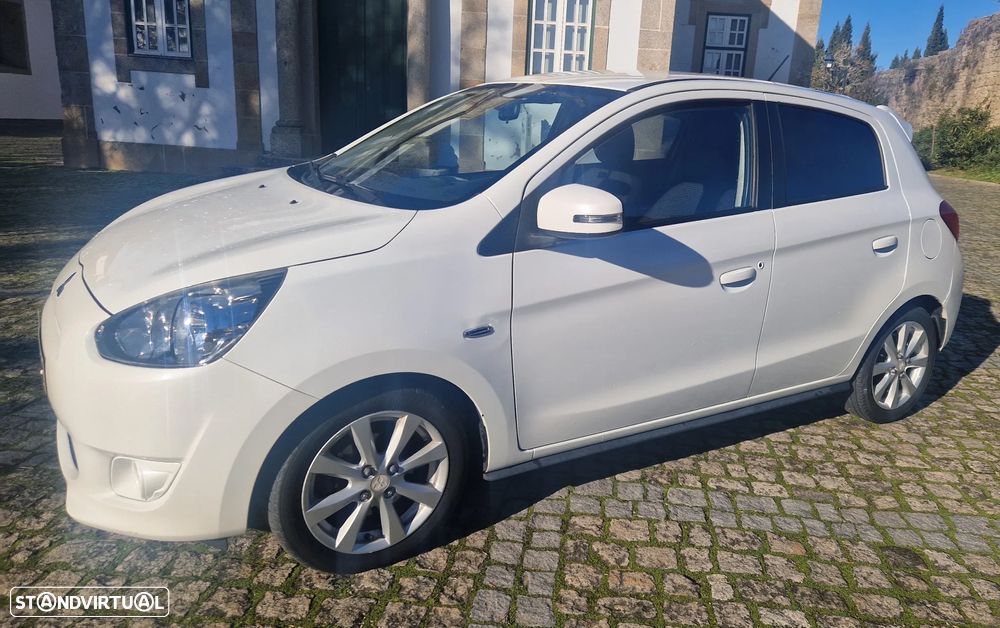 Mitsubishi Space Star 1.2 Intense - 1