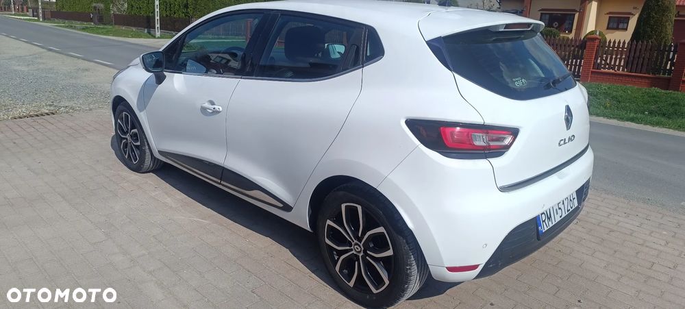 Renault Clio TCe 90 Luxe - 3