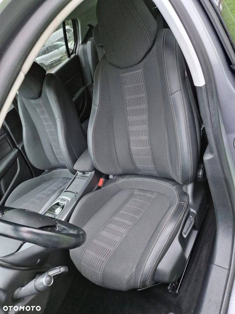 Peugeot 308 - 27