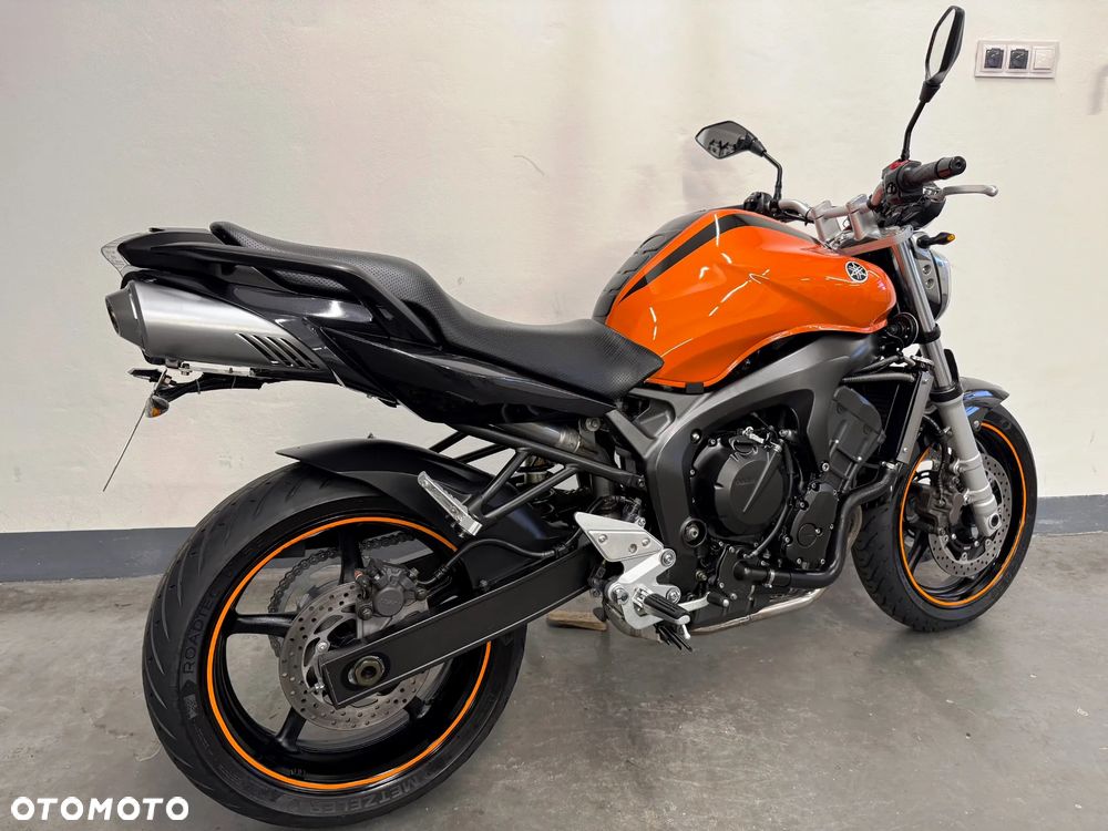 Yamaha FZ6 - 3