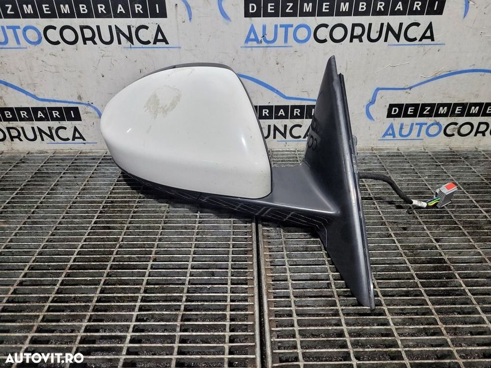 Oglinda dreapta Land Rover Range Rover Evoque Facelift 2012 - 2016 4 Usi ALB (1223) Fara ... - 1