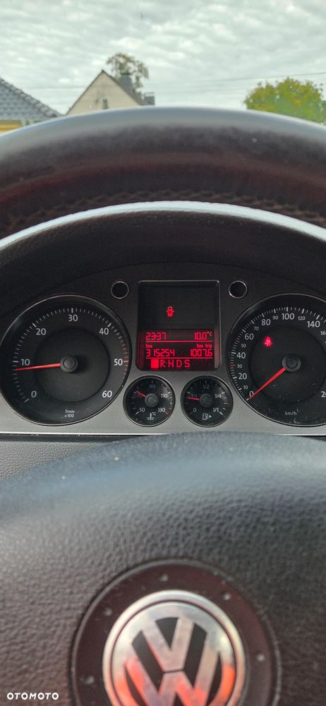 Volkswagen Passat - 9