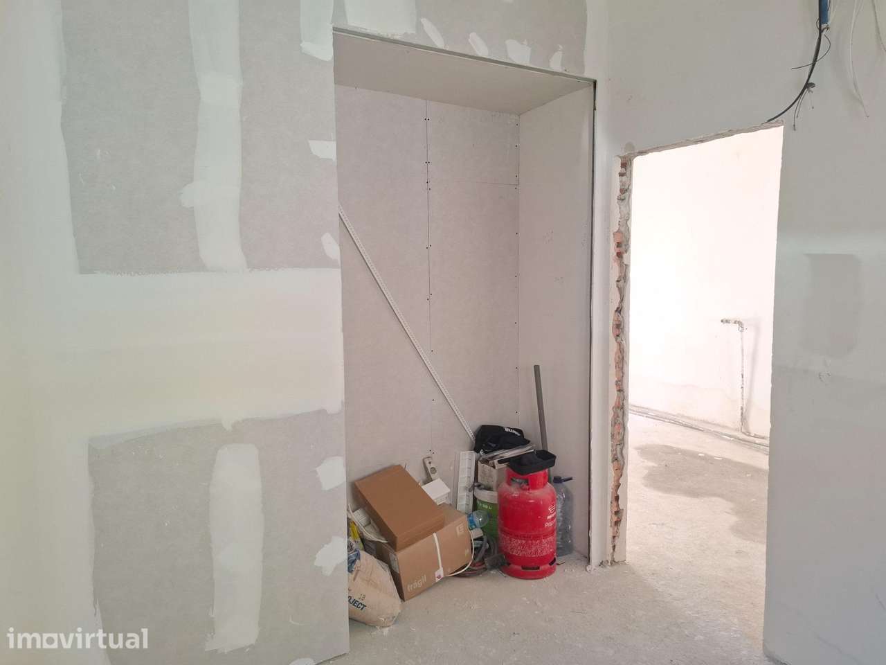 Moradia Térrea T2 com Logradouro Totalmente Remodelada Barreiro - Grande imagem: 3/15