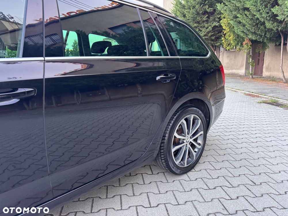 Skoda Octavia 2.0 TDI Style DSG - 3