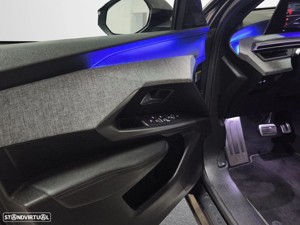 Peugeot 3008 1.2 Hybrid GT e-DCS6 - 21