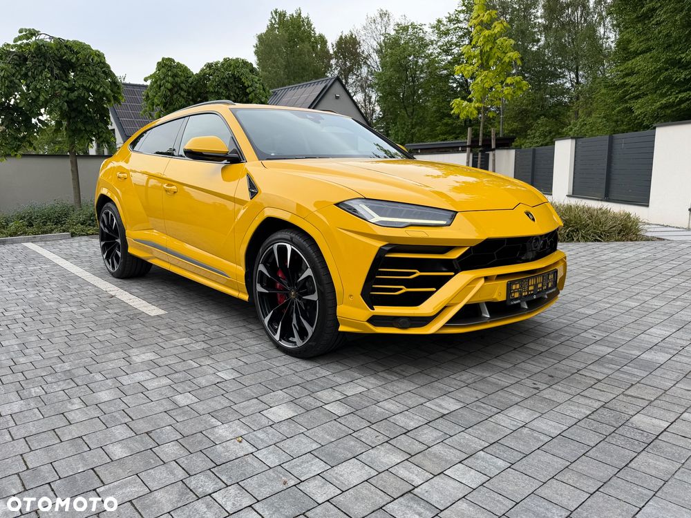 Lamborghini Urus - 4