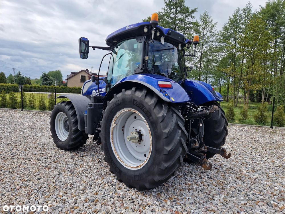 New Holland T7.225 AUTOCOMMAND - 4