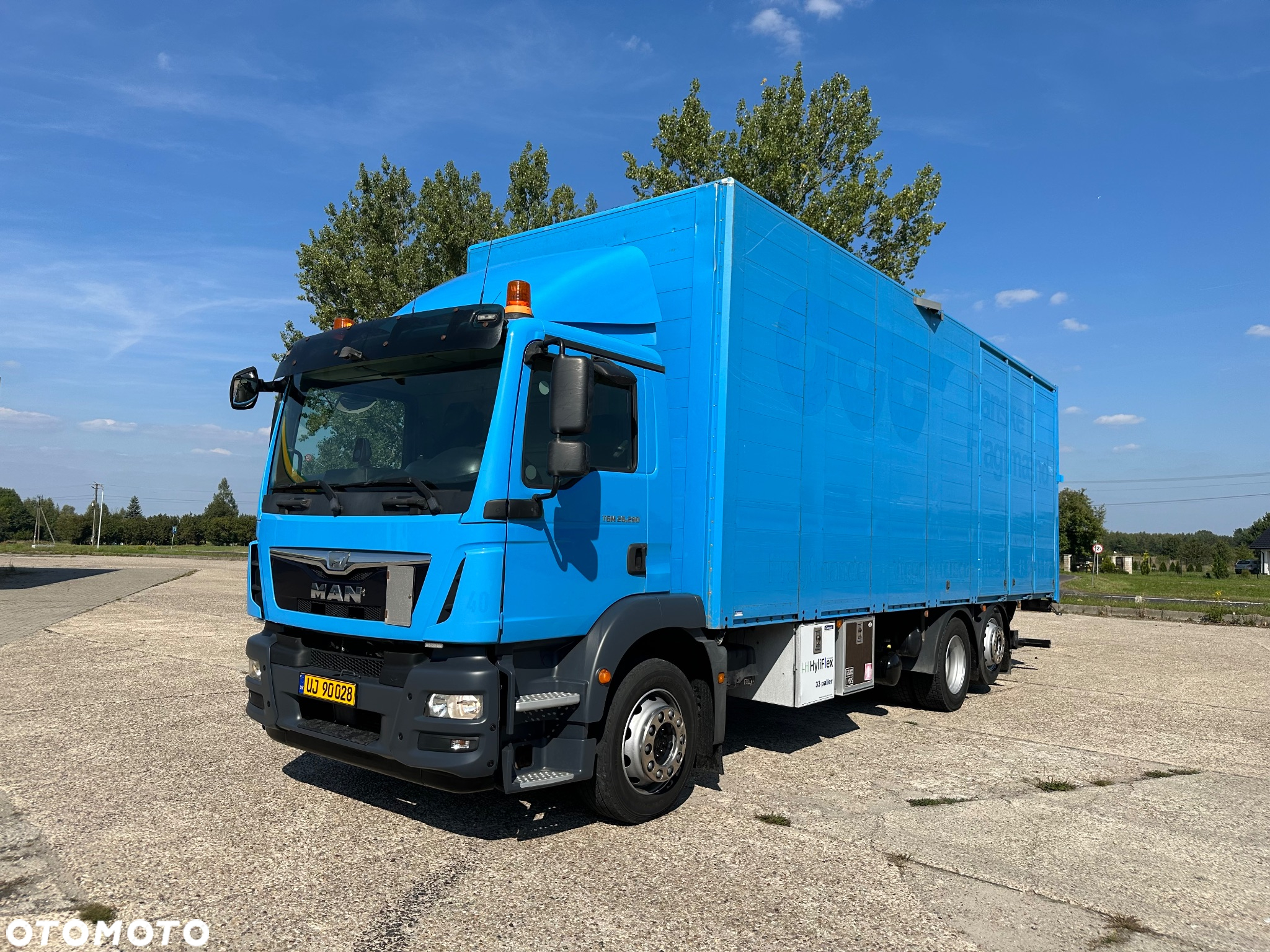 MAN TGM 26.290  KONTENER 33 PALETY  ORG. 275 TYS KM -dl 8.50m - 3