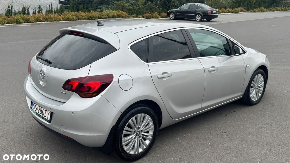 Opel Astra - 13