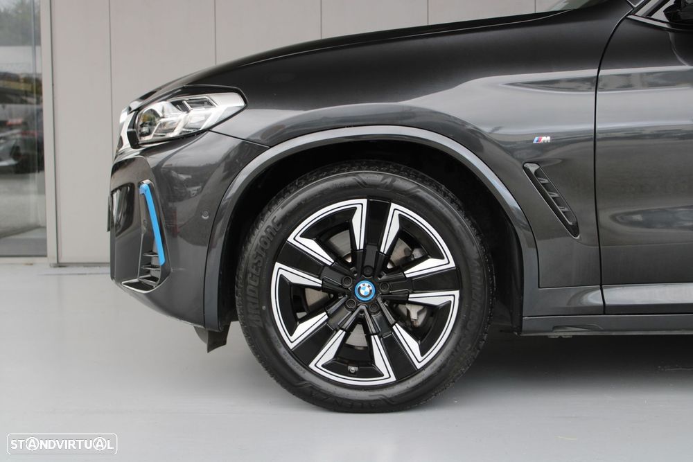 BMW iX3 M Sport Inspiring - 19