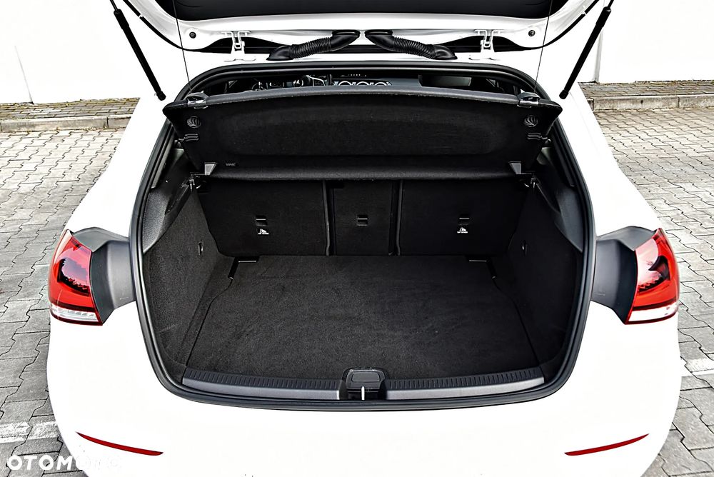 Mercedes-Benz Klasa A 200 7G-DCT - 13