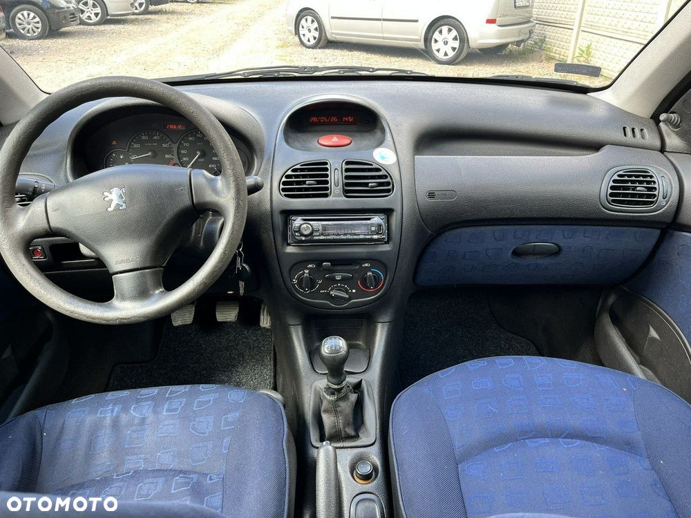 Peugeot 206 - 5