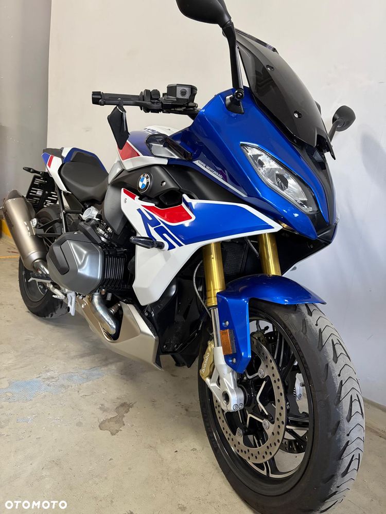 BMW RS - 19
