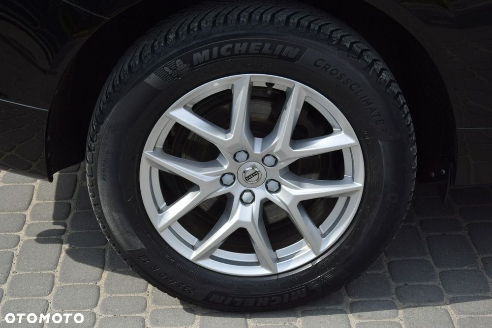 Volvo XC 60 D4 AWD Geartronic Momentum - 13