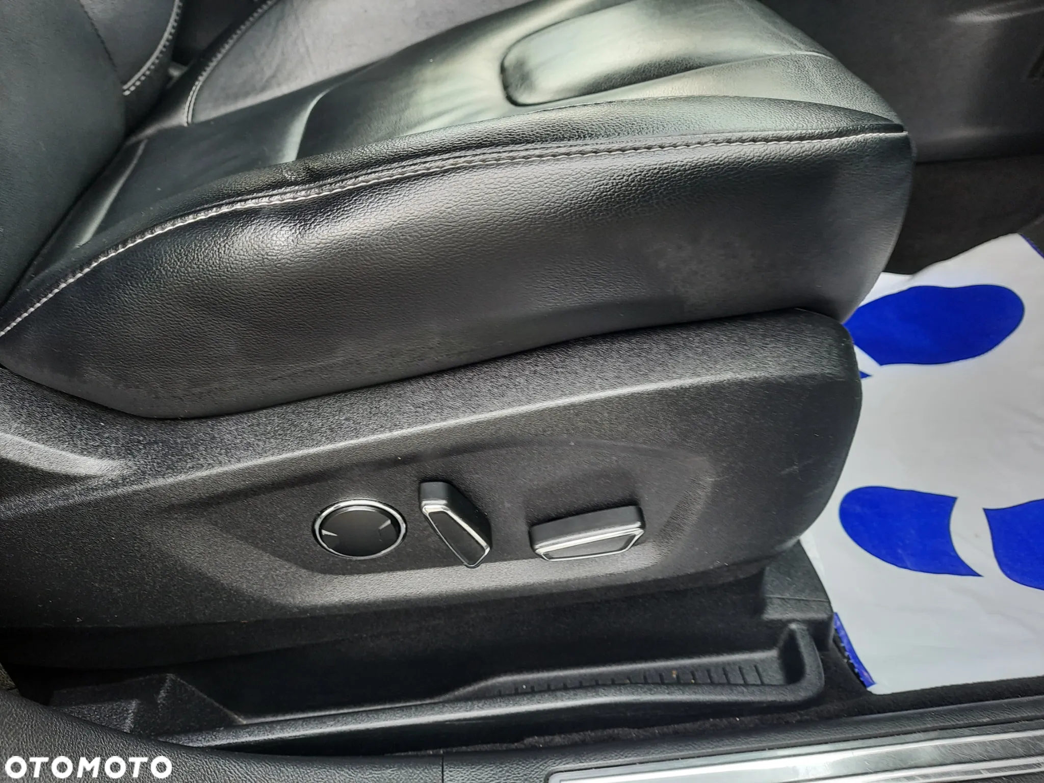 Ford S-Max 1.5 Eco Boost Start-Stopp Titanium - 25
