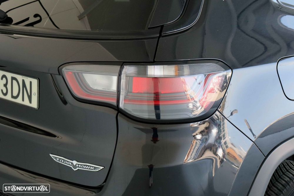 Jeep Compass 1.3 TG Trailhawk - 9