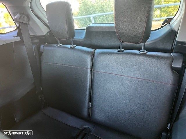 Toyota iQ 1.0 VVT-i 2 MultiDrive EP - 17