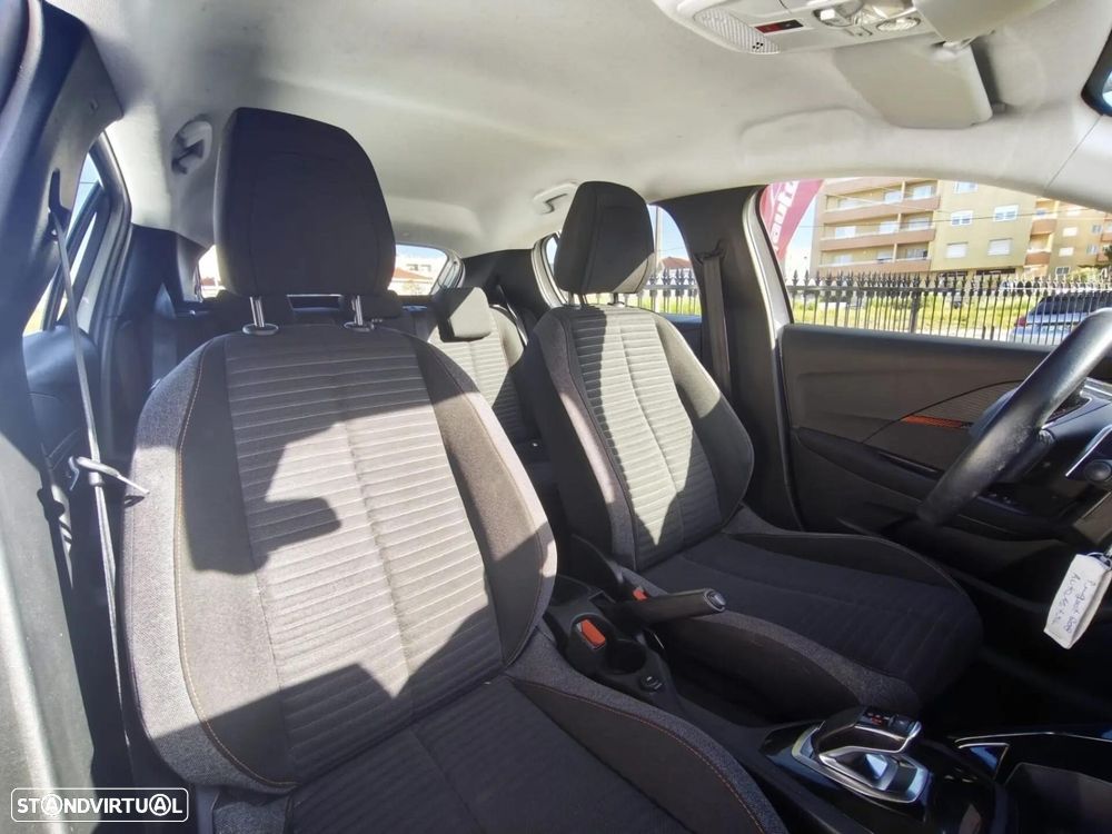 Peugeot 208 1.2 PureTech Allure Pack EAT8 - 35