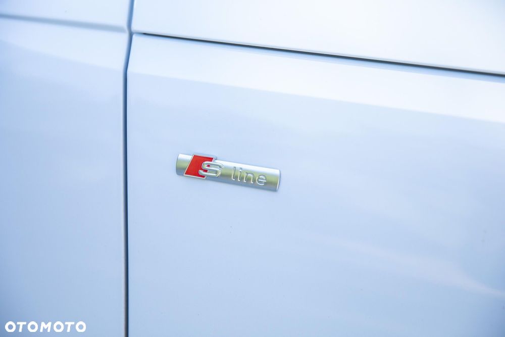 Audi A4 Limousine 45 TFSI quattro S tronic S line - 20