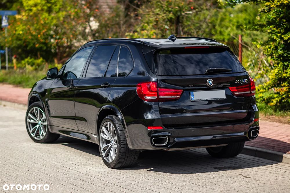 BMW X5 xDrive40d - 14