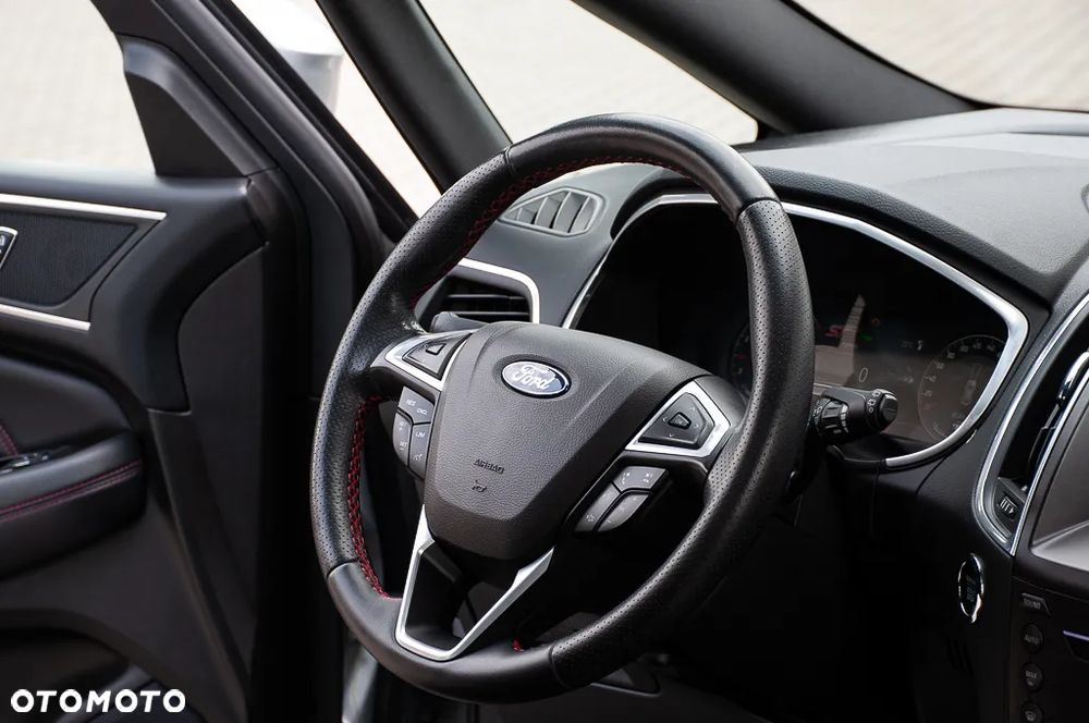 Ford S-Max 2.0 TDCi ST-Line - 33
