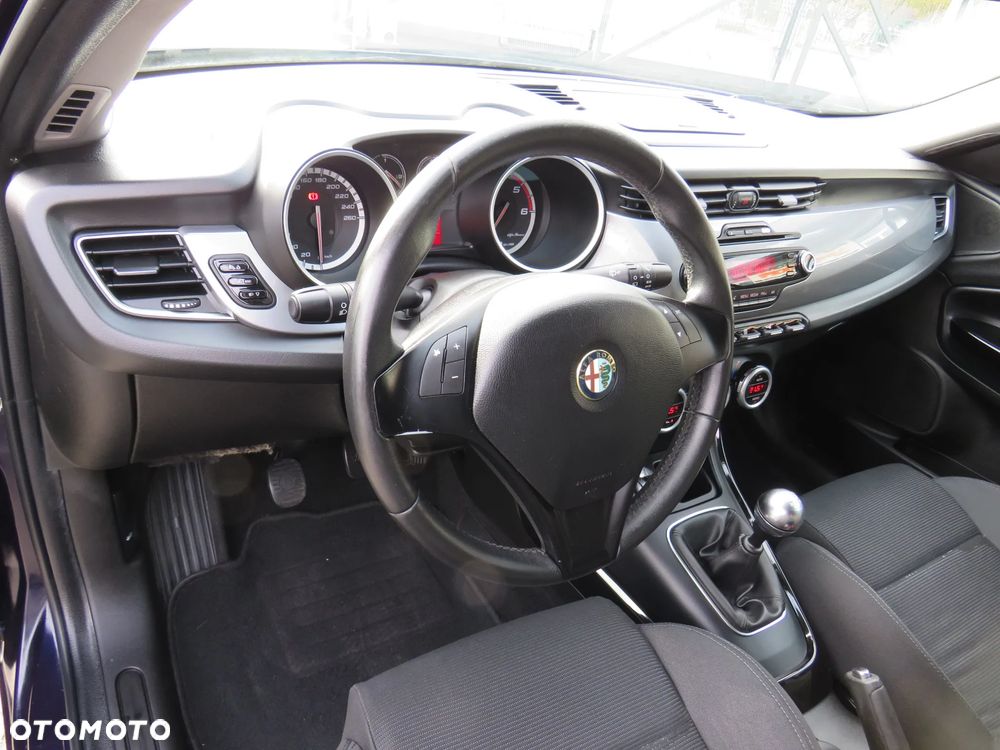 Alfa Romeo Giulietta 1.6 JTDM 16V Business - 21