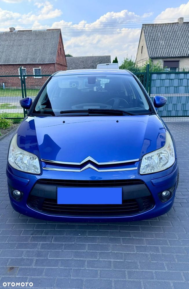 Citroën C4 1.4 16V X - 1