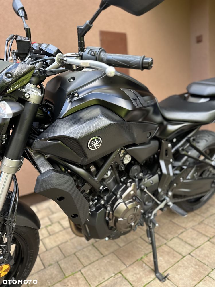 Yamaha MT - 33