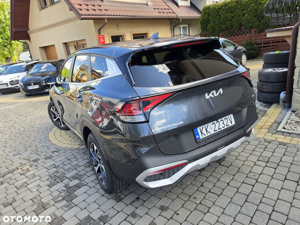 Kia Sportage - 11
