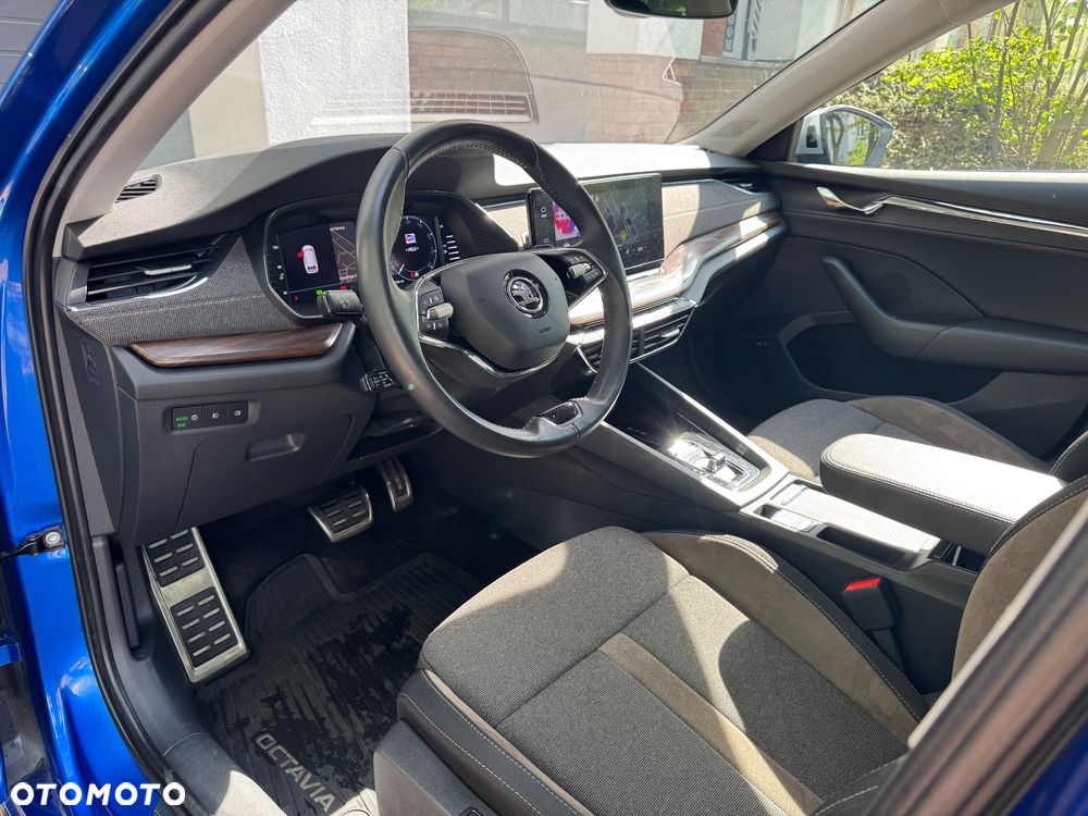 Skoda Octavia 2.0 TDI 4x4 DSG Scout - 7