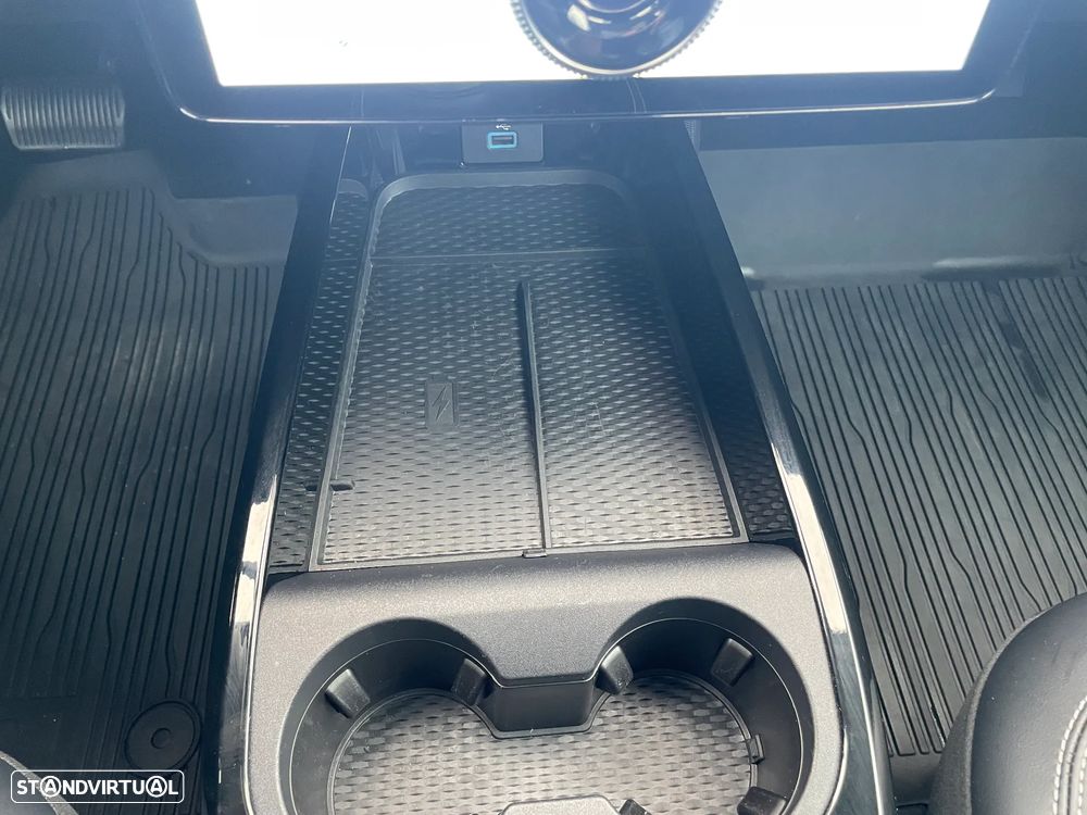 Ford Mustang Mach-E Standard - 41