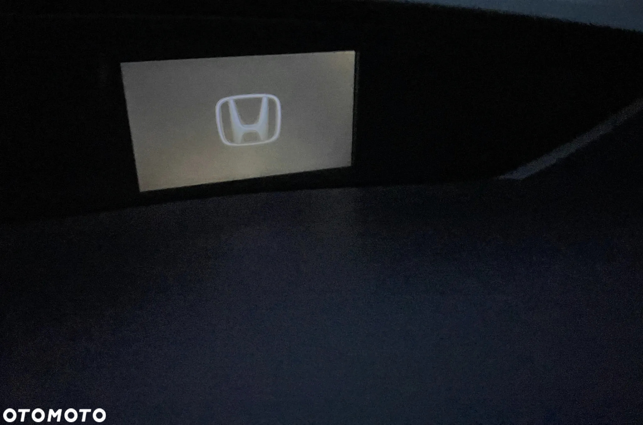 Honda Civic 1.8 Executive Navi ADAS II - 22