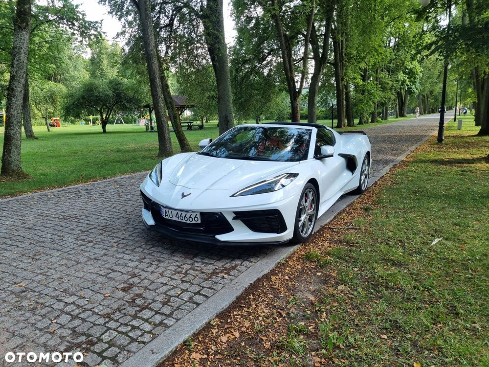 Chevrolet Corvette - 5