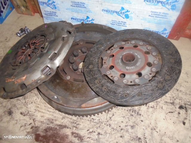 Embraiagem 312100571 TOYOTA AURIS 1 FASE 1 2009 2.0 D4D 126CV 5P AZUL LUK/24CM BIMASSA - 2
