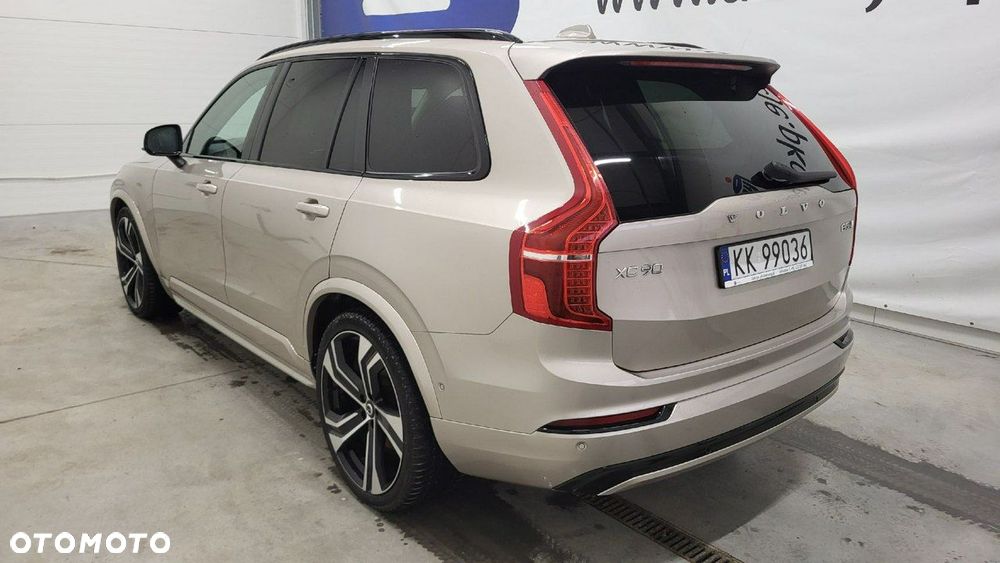 Volvo XC 90 - 8