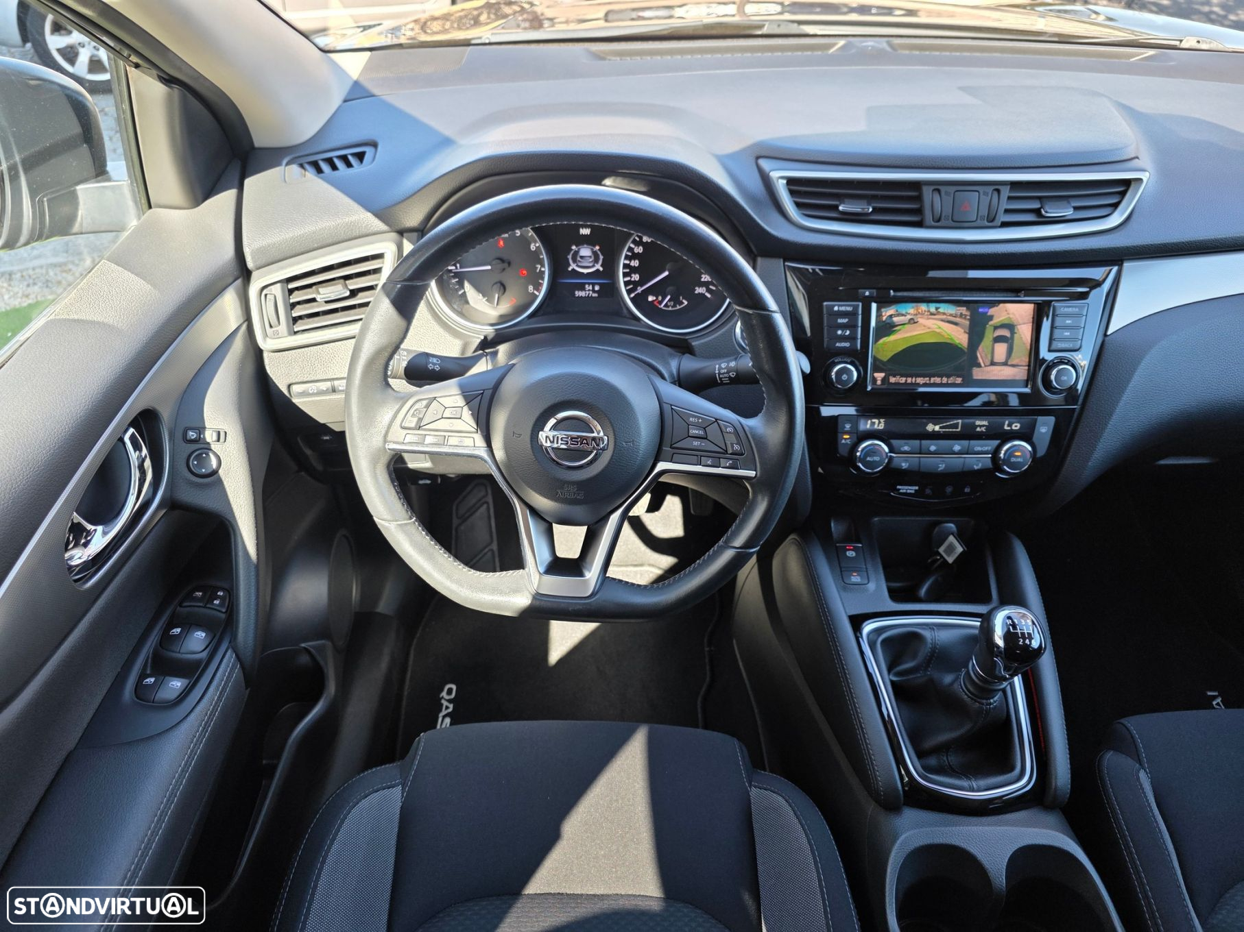 Nissan Qashqai 1.3 DIG-T N-Connecta J18 - 8