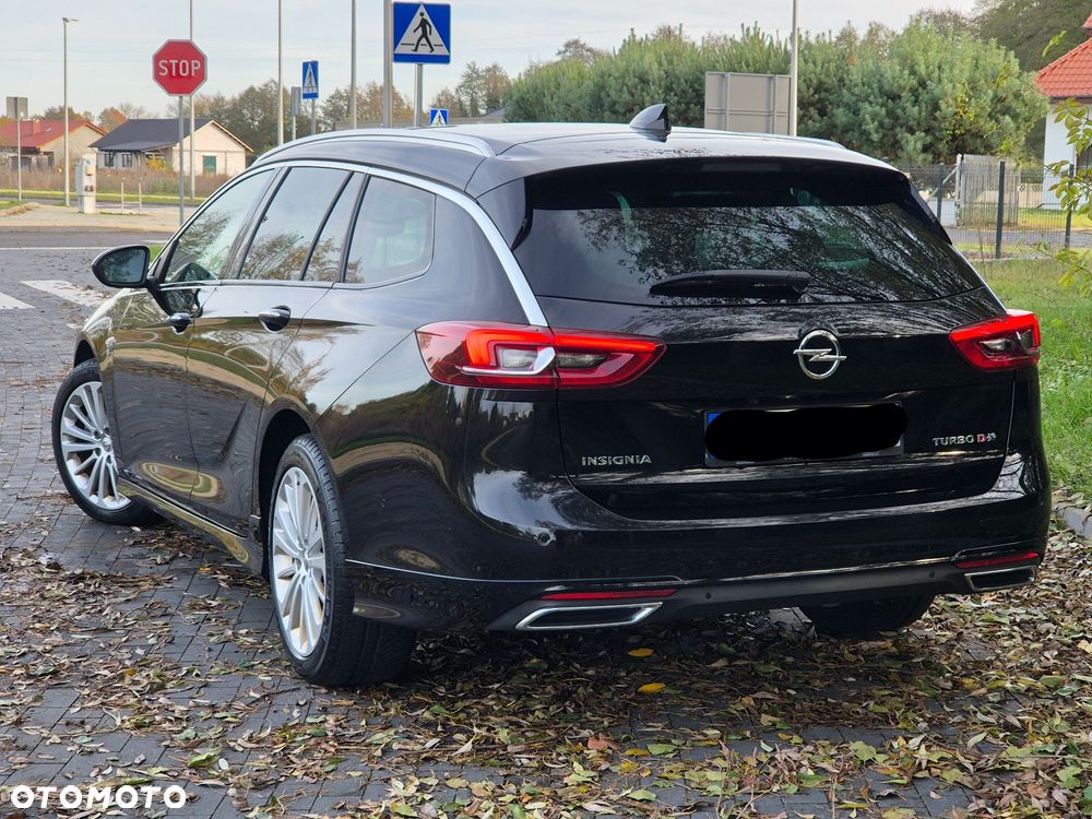 Opel Insignia Sports Tourer 2.0 BiTurbo Diesel 4x4 Business Innovation - 5