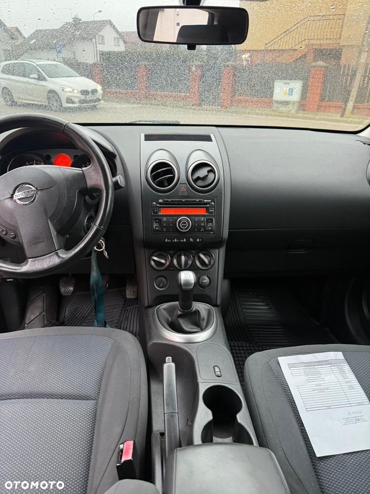 Nissan Qashqai 1.6 visia - 14